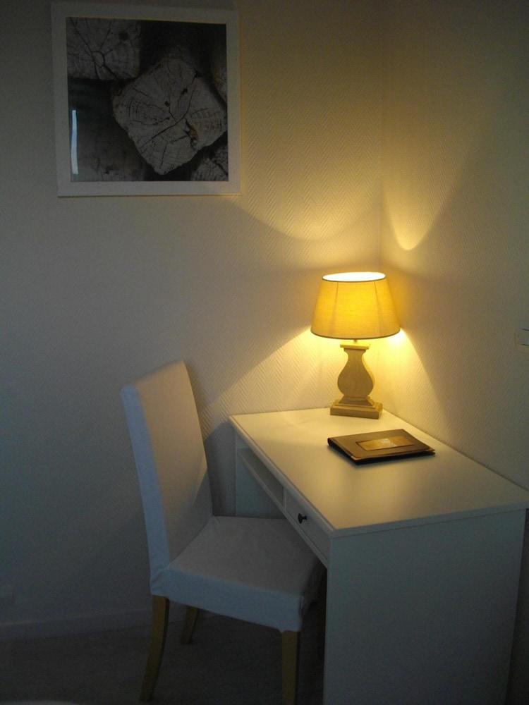 Hotel Pacific Calais Luaran gambar