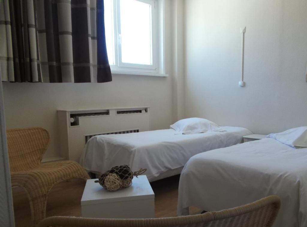 Hotel Pacific Calais Bilik gambar